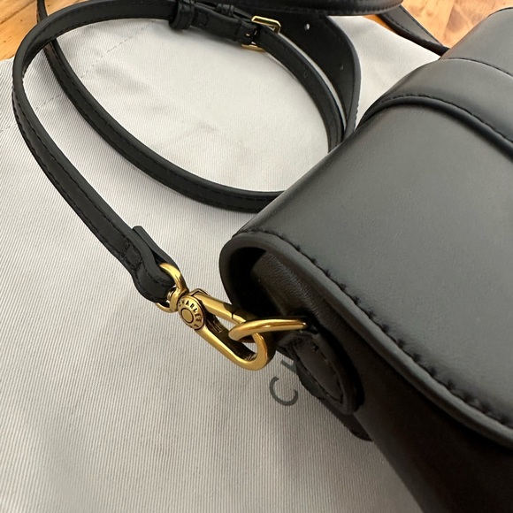 Charlie and Keith Gabine Crossbody Bag - Picture 4 of 6